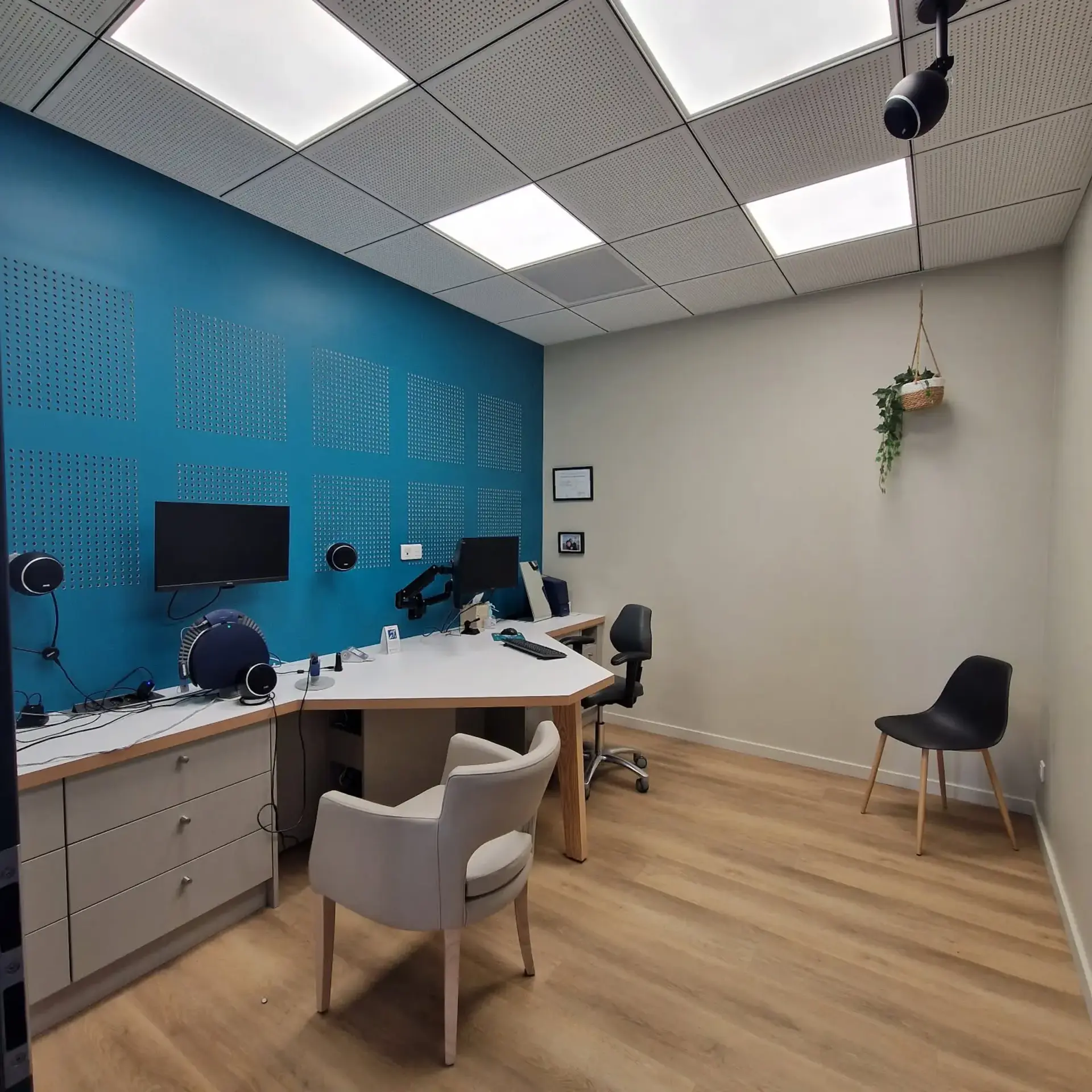 Photo Audioprothésiste Entendre Thionville